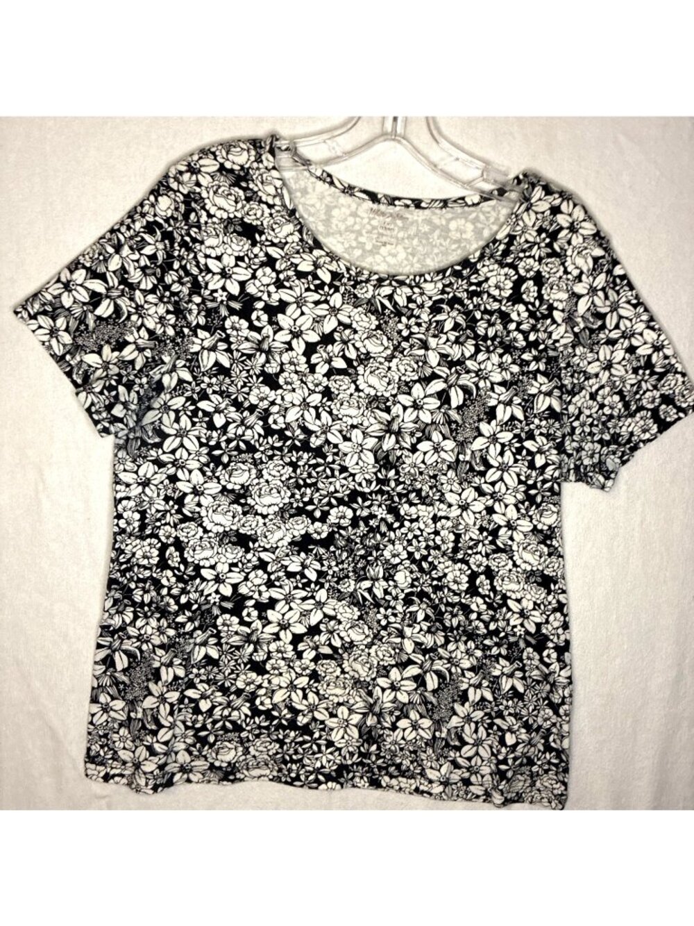 Vintage White Stag Floral Cotton Top Womens Large 12/14 Black White Short Sleeve - Picture 1 of 8